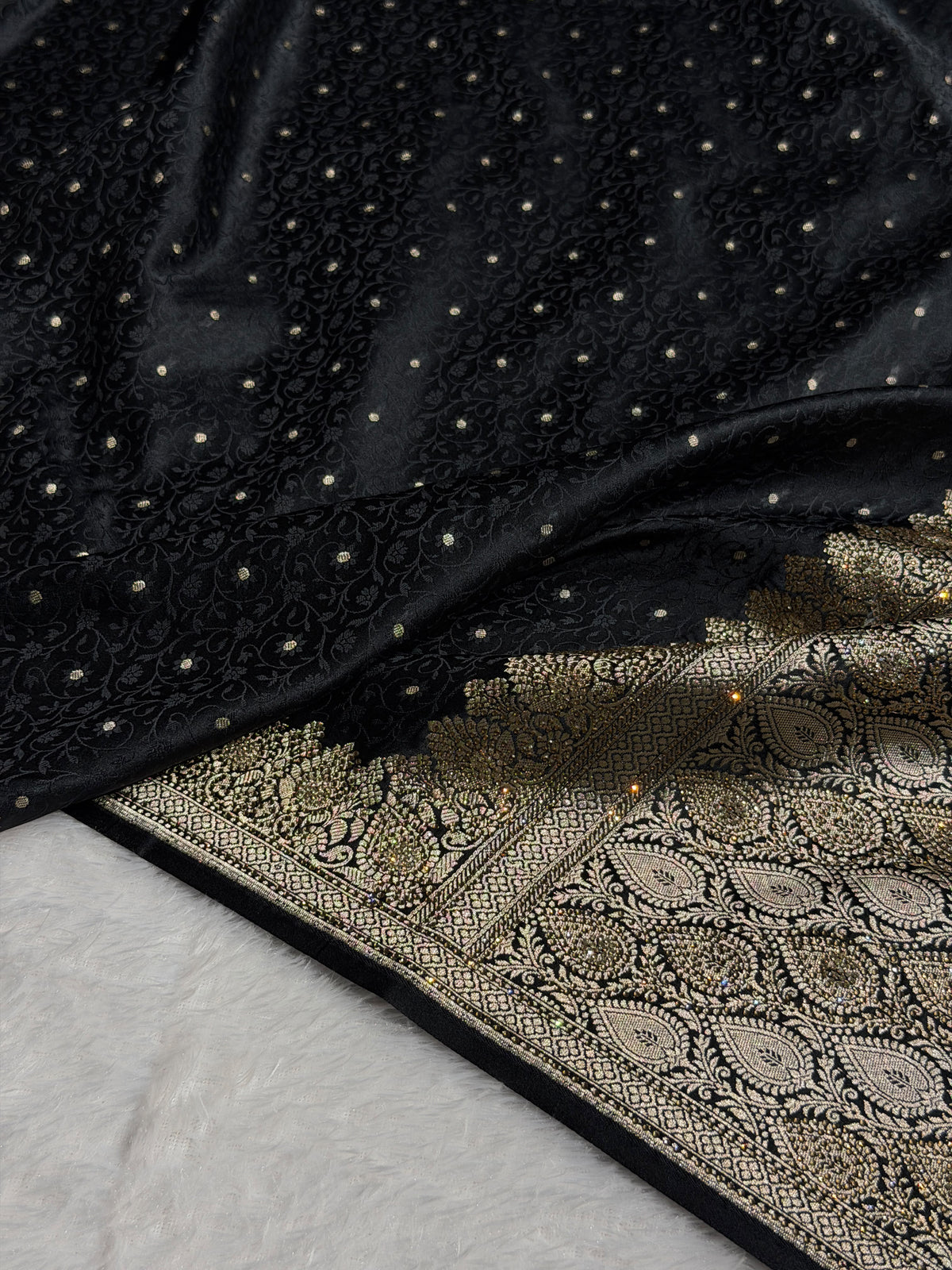 Bridal Banarasi Mashru Satin Silk Saree  Tanchoi Pattern with Swarovski Work In Black Shades BMSK07