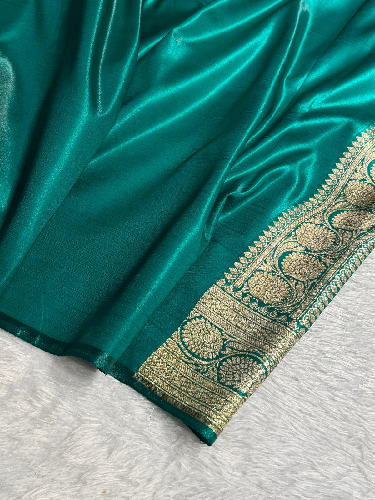 Banarasi Satin Silk Saree Jaal Pattern in Rama Shades SS14