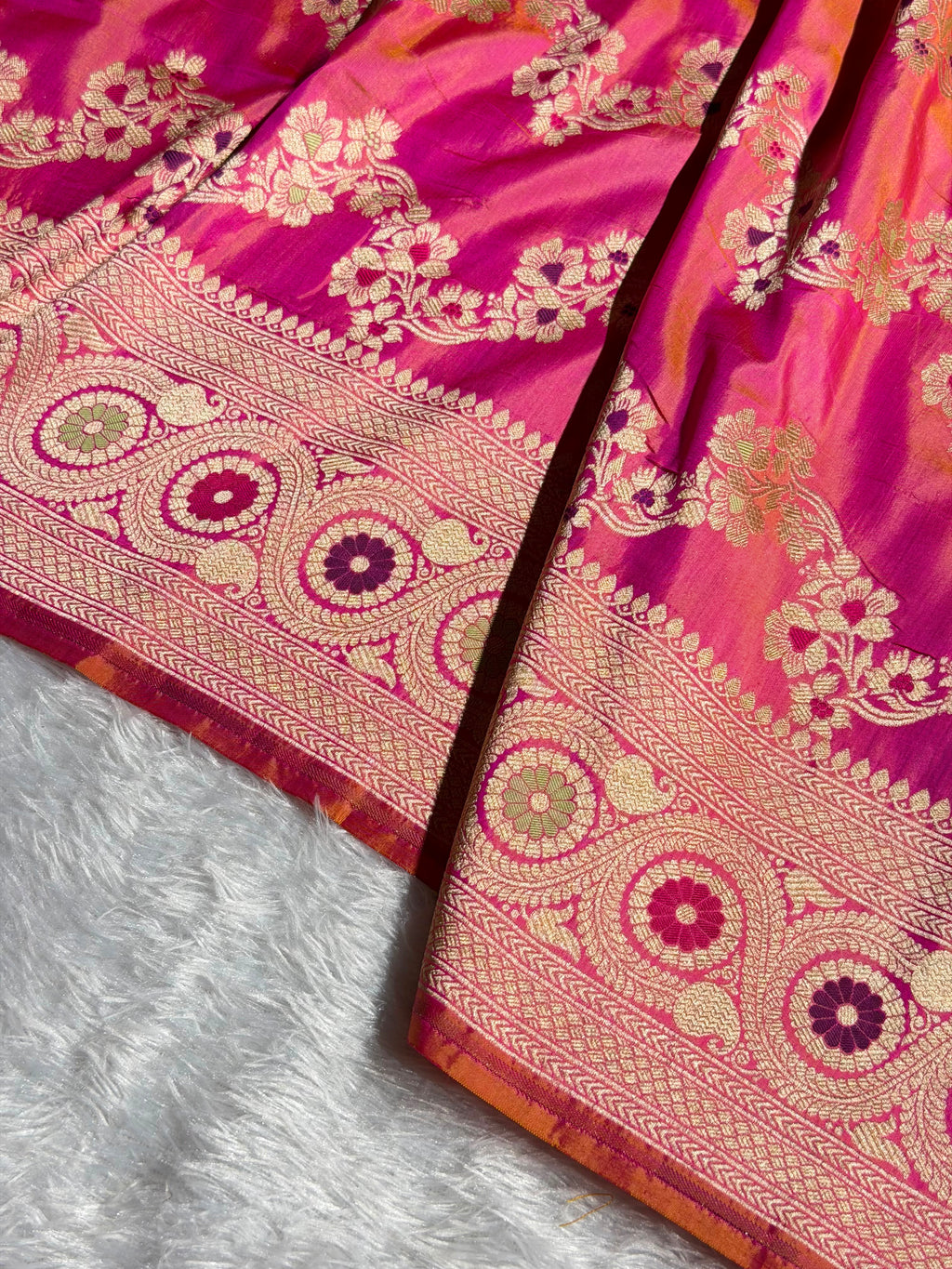 Banarasi Pure Katan Silk Saree with Minakari Cross Pattern in Goldish Pink Shades PKM12