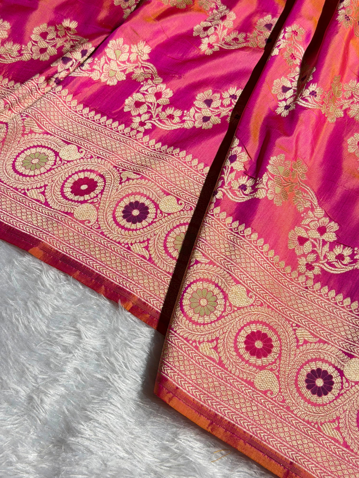 Banarasi Pure Katan Silk Saree with Minakari Cross Pattern in Goldish Pink Shades PKM12