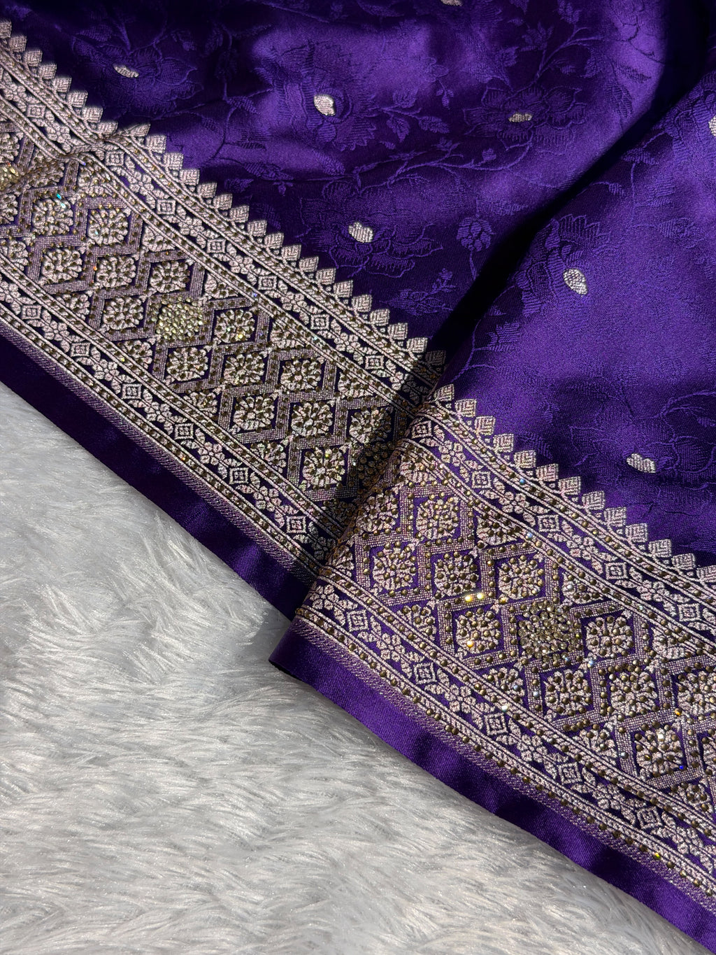 Banarasi Mashru Satin Silk Saree Tanchoi Pattern in Swarovski Work in Ombre Pink and Navy Blue Shades BMSC08