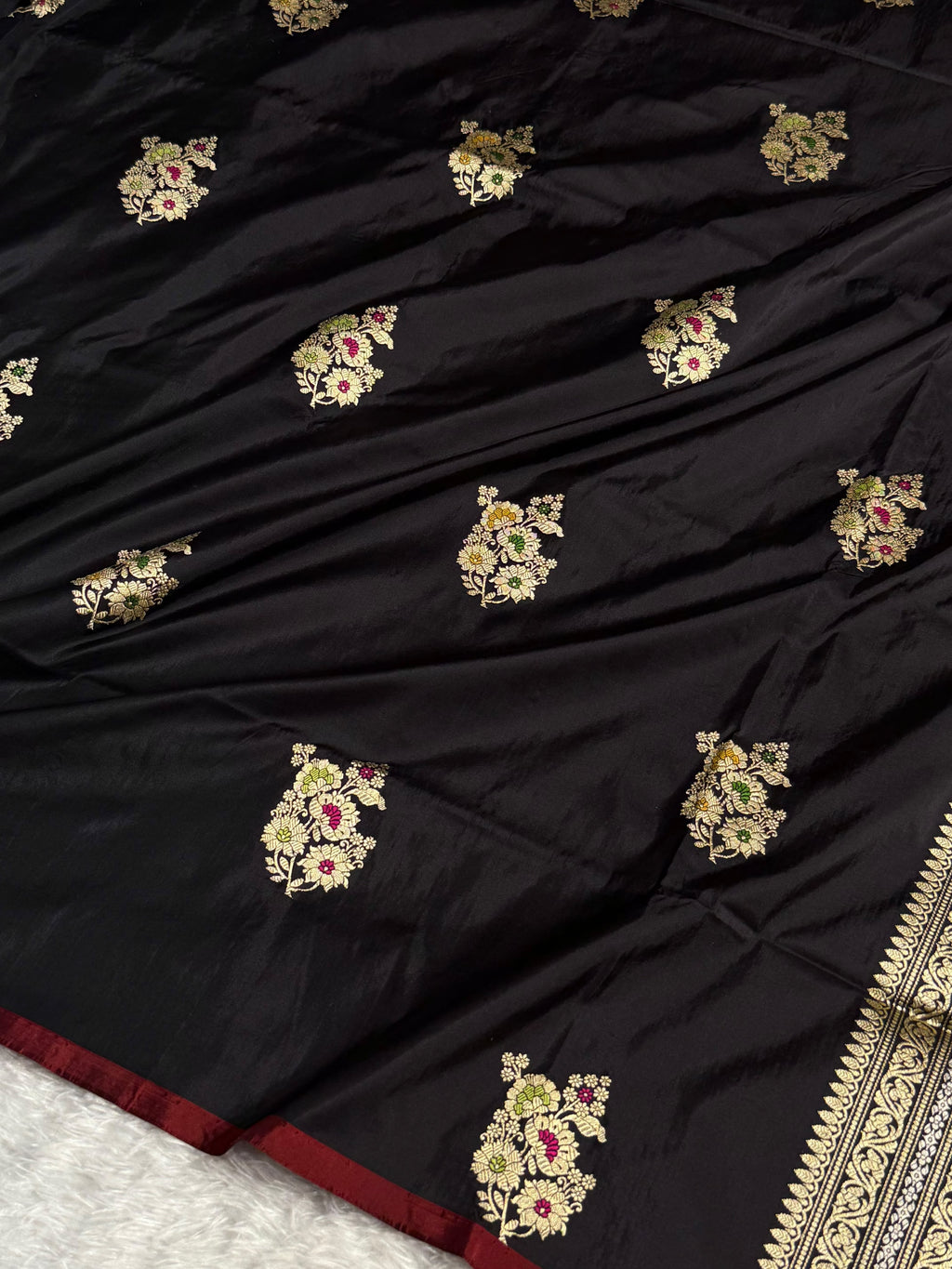 Banarasi Pure Katan Silk Saree Handwoven Kaduwa Boota Pattern with Minakari work in Black Shades PKH01