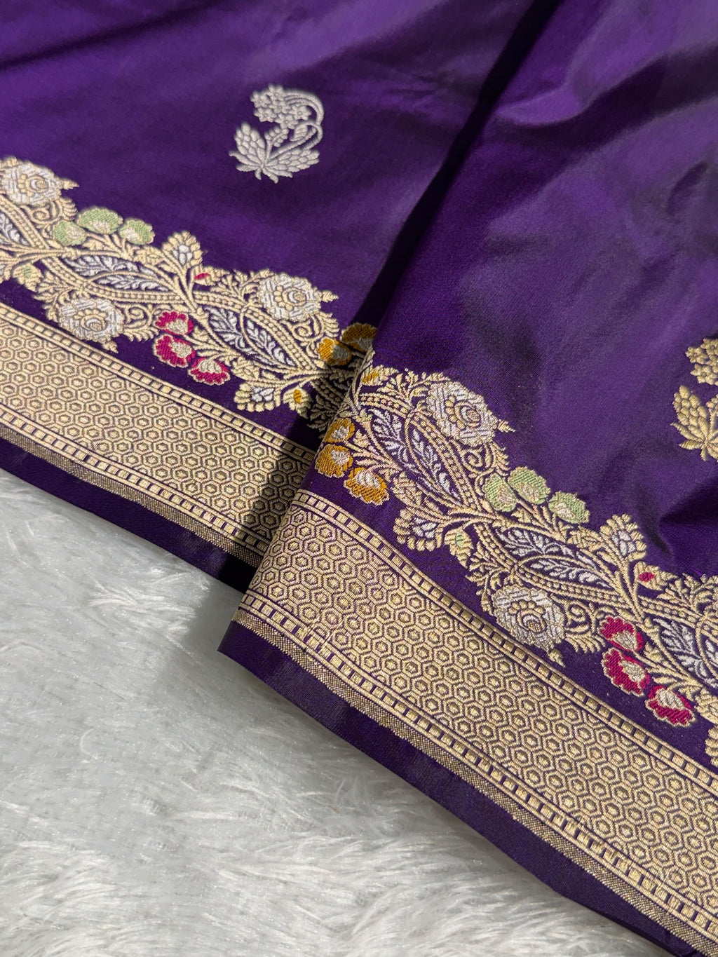 Banarasi Pure Katan Silk Saree Handwoven Kaduwa Boota Pattern with Minakari work in Purple Shades PKH09