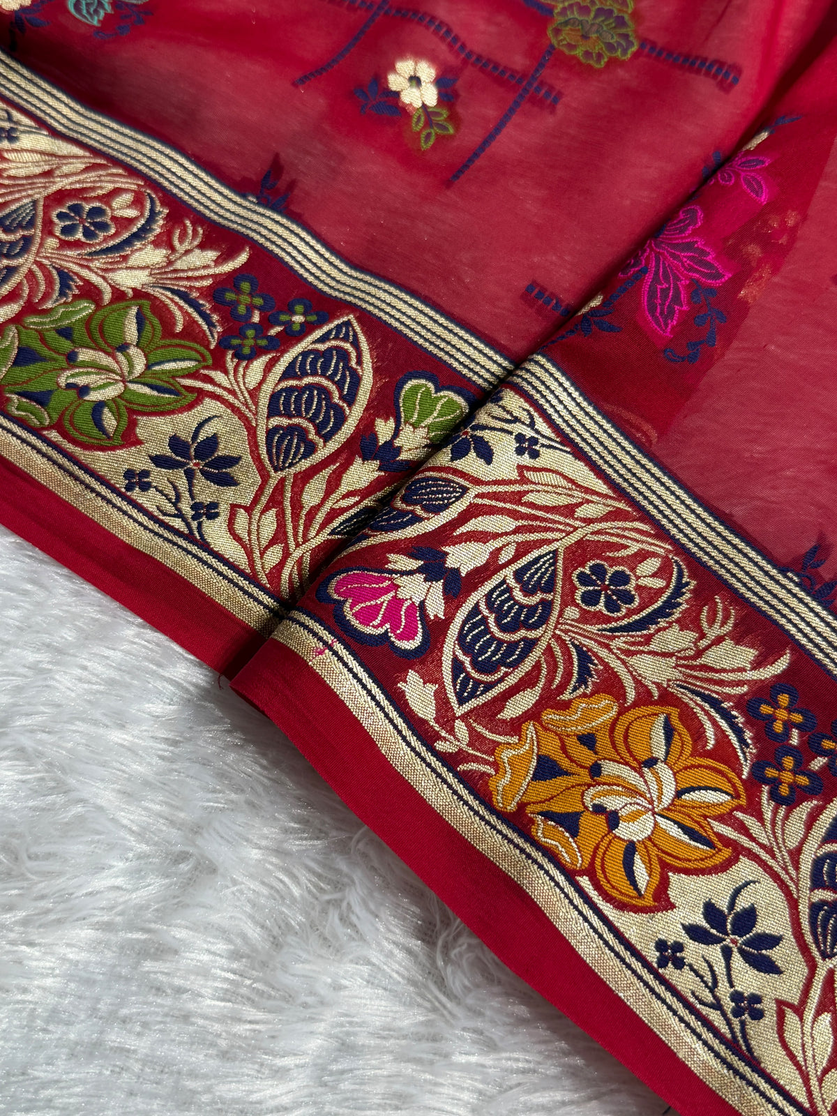 Banarasi Pure Chiffon Georgette Silk Saree with Minakari Work Pattern in Maroon Shades PCG01