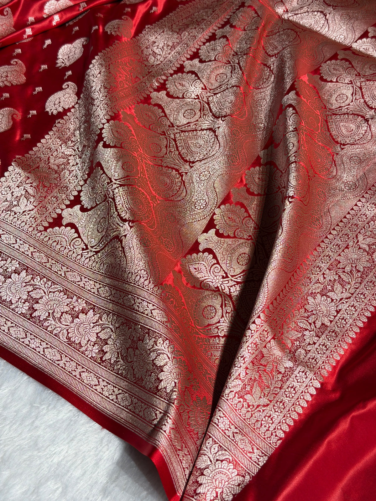 Banarasi Satin Katan Silk Saree Jaal Pattern in Maroon Shades SK16