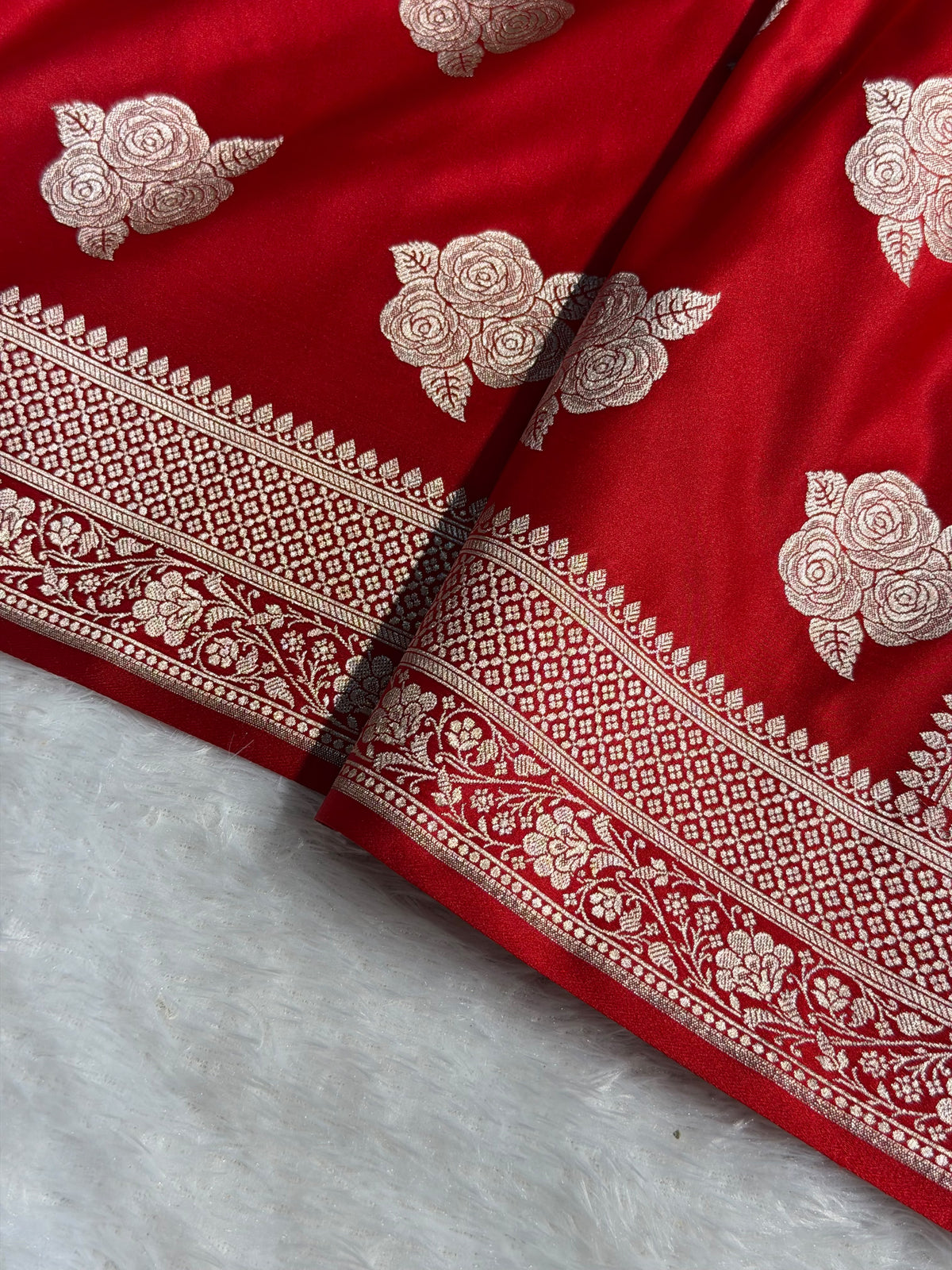 Banarasi Mashru Satin Silk Saree Boota Pattern Red Shades MSK15