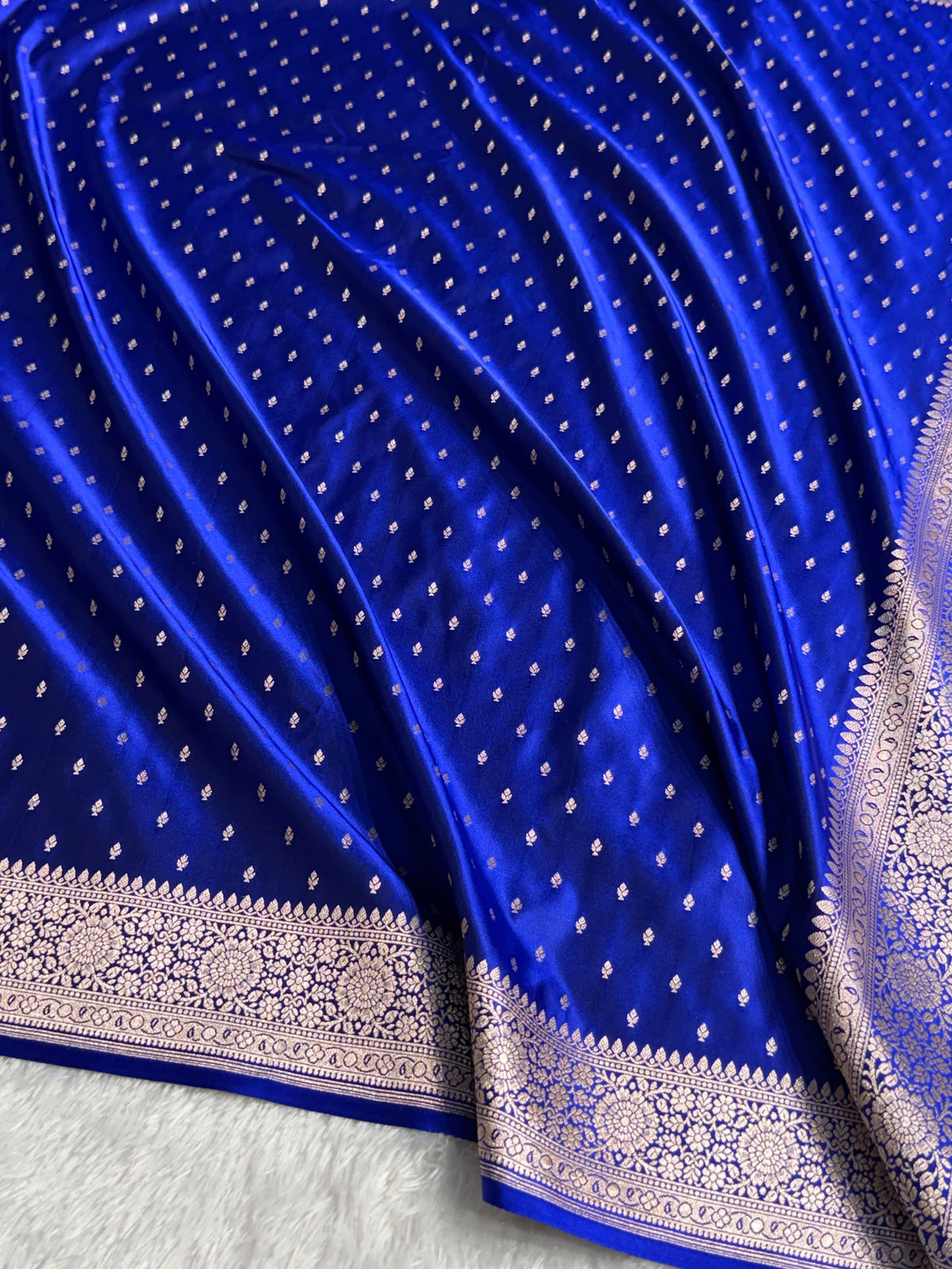 Banarasi Mashru Satin Silk Saree Booti Pattern Royal Blue Shades MSK18