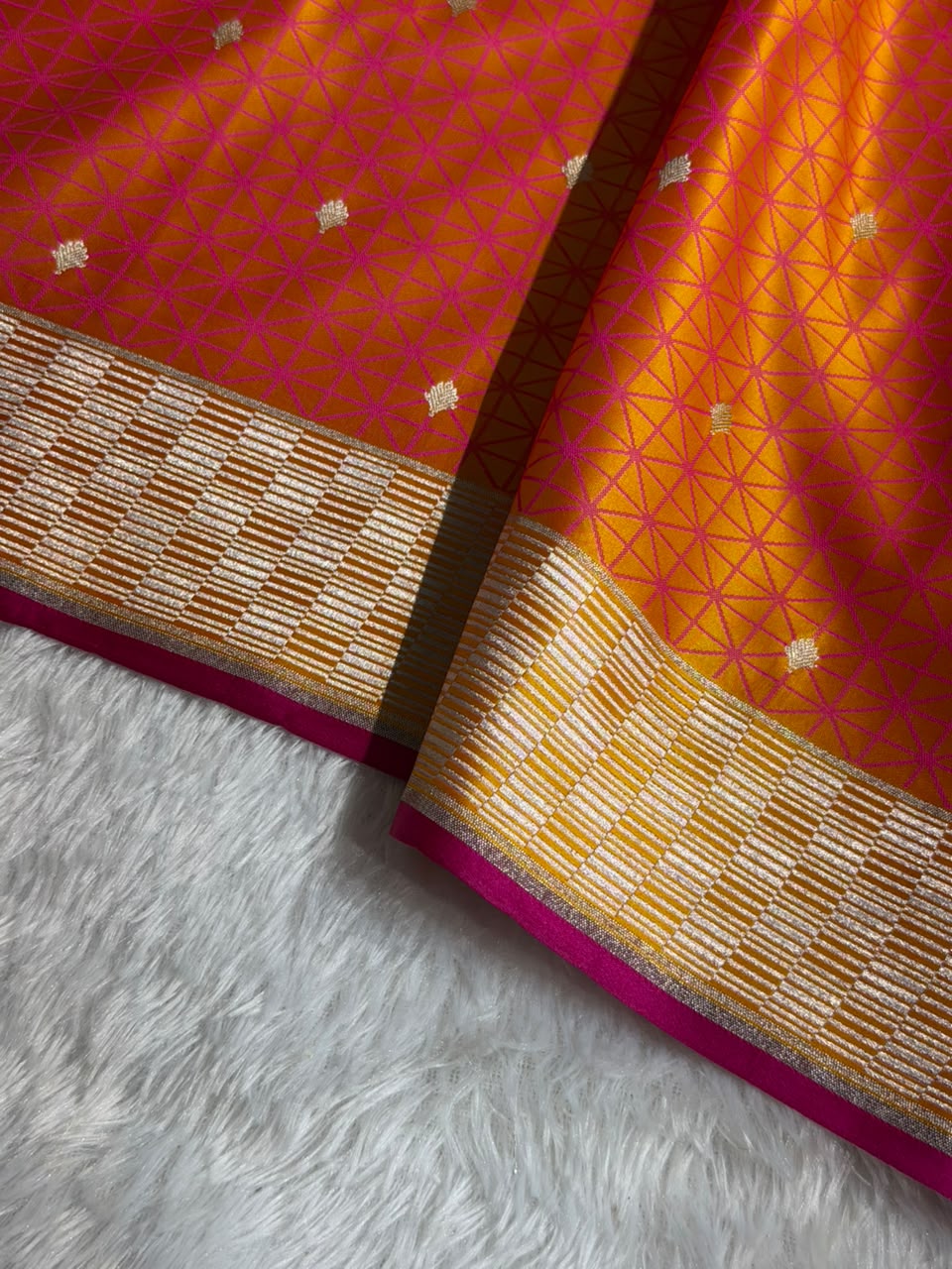 Banarasi Mashru Satin Silk Saree Tanchoi Pattern Pinkish Orange Shades MSK33