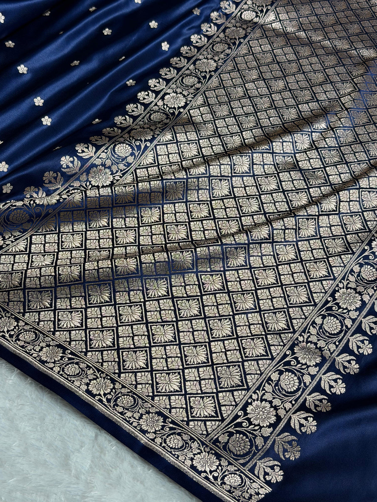 Banarasi Mashru Satin Silk Saree Booti Pattern Navy Blue Shades MSK14