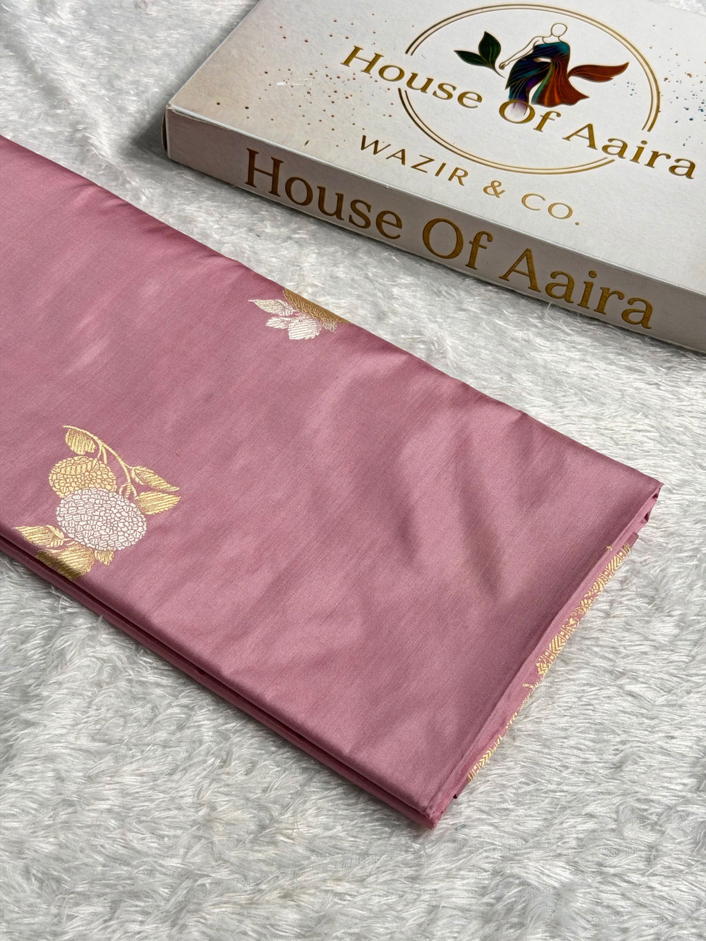 Banarasi Pure Katan Silk Saree Handwoven Kaduwa Boota Pattern with Minakari work in Baby Pink Shades PKH03