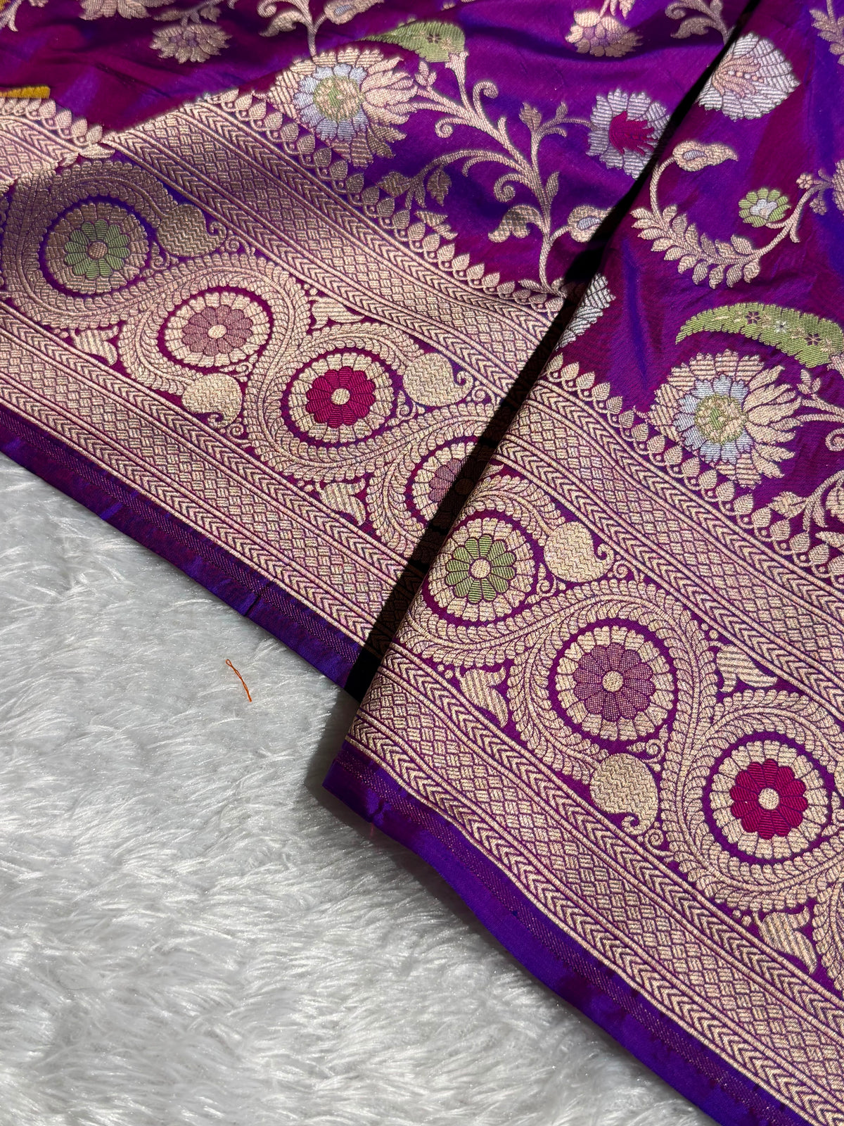 Banarasi Pure Katan Silk Saree with Minakari Jaal Pattern in Cross Purple Shades Shades PKM03