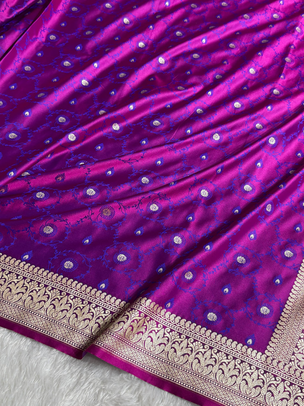 Banarasi Mashru Satin Silk Saree Tanchoi Pattern Cross Magenta Shades MSK36