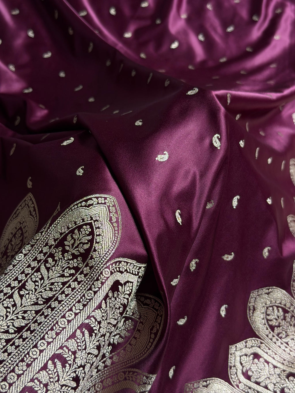 Banarasi Mashru Satin Silk Saree with Scallop Pattern In Deep Wine Shades MSC02