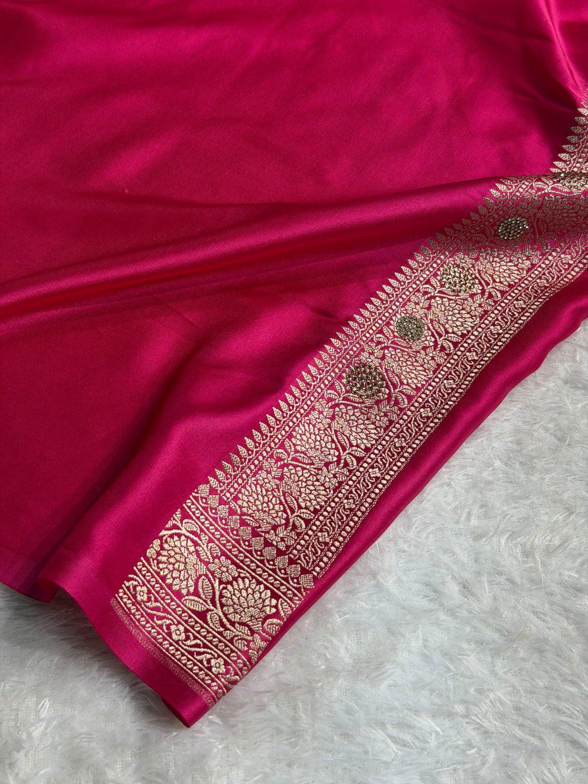 Banarasi Mashru Satin Silk Saree Tanchoi Pattern in Swarovski Work in Rani Shades BMSC09