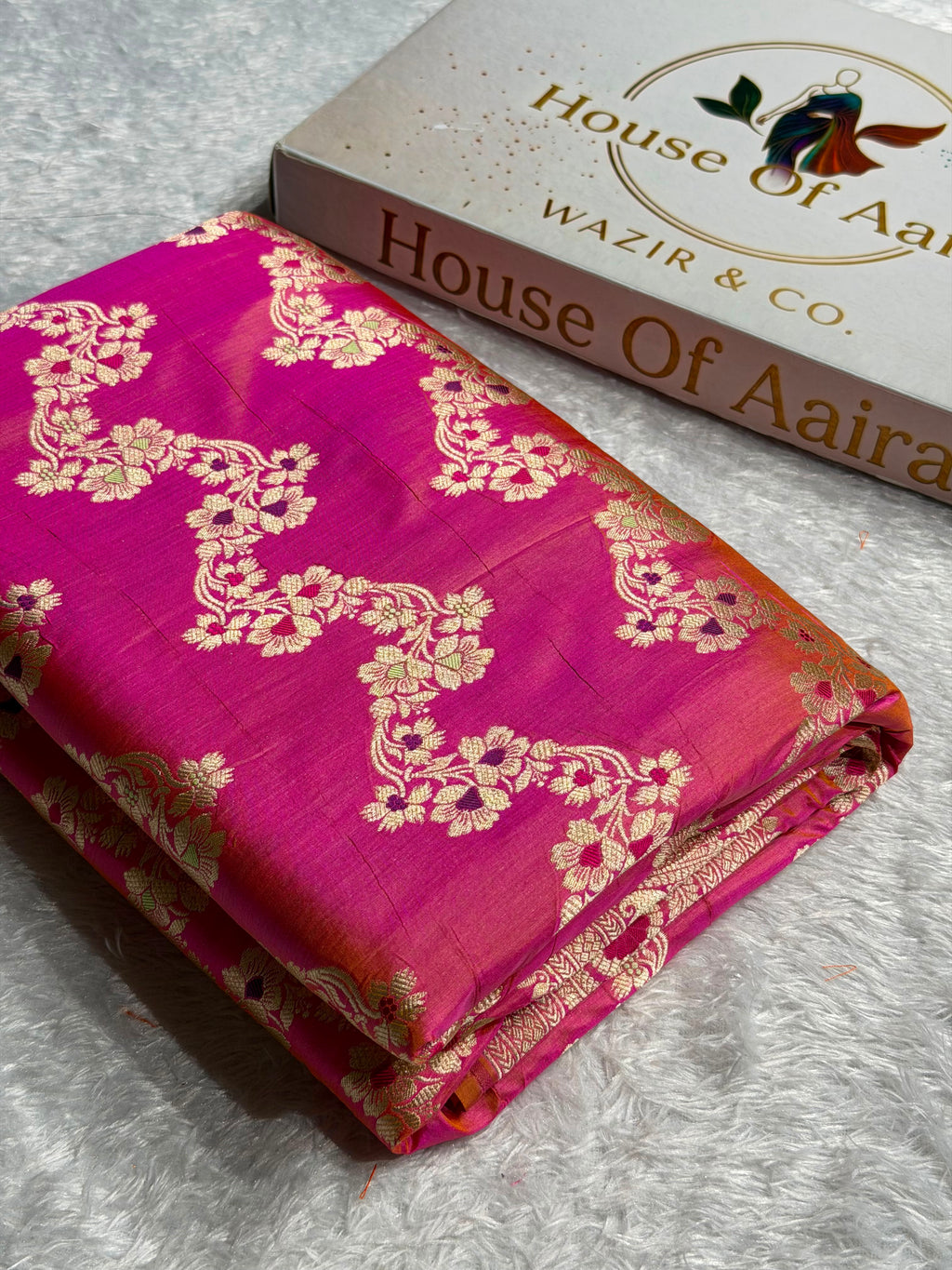 Banarasi Pure Katan Silk Saree with Minakari Cross Pattern in Goldish Pink Shades PKM12
