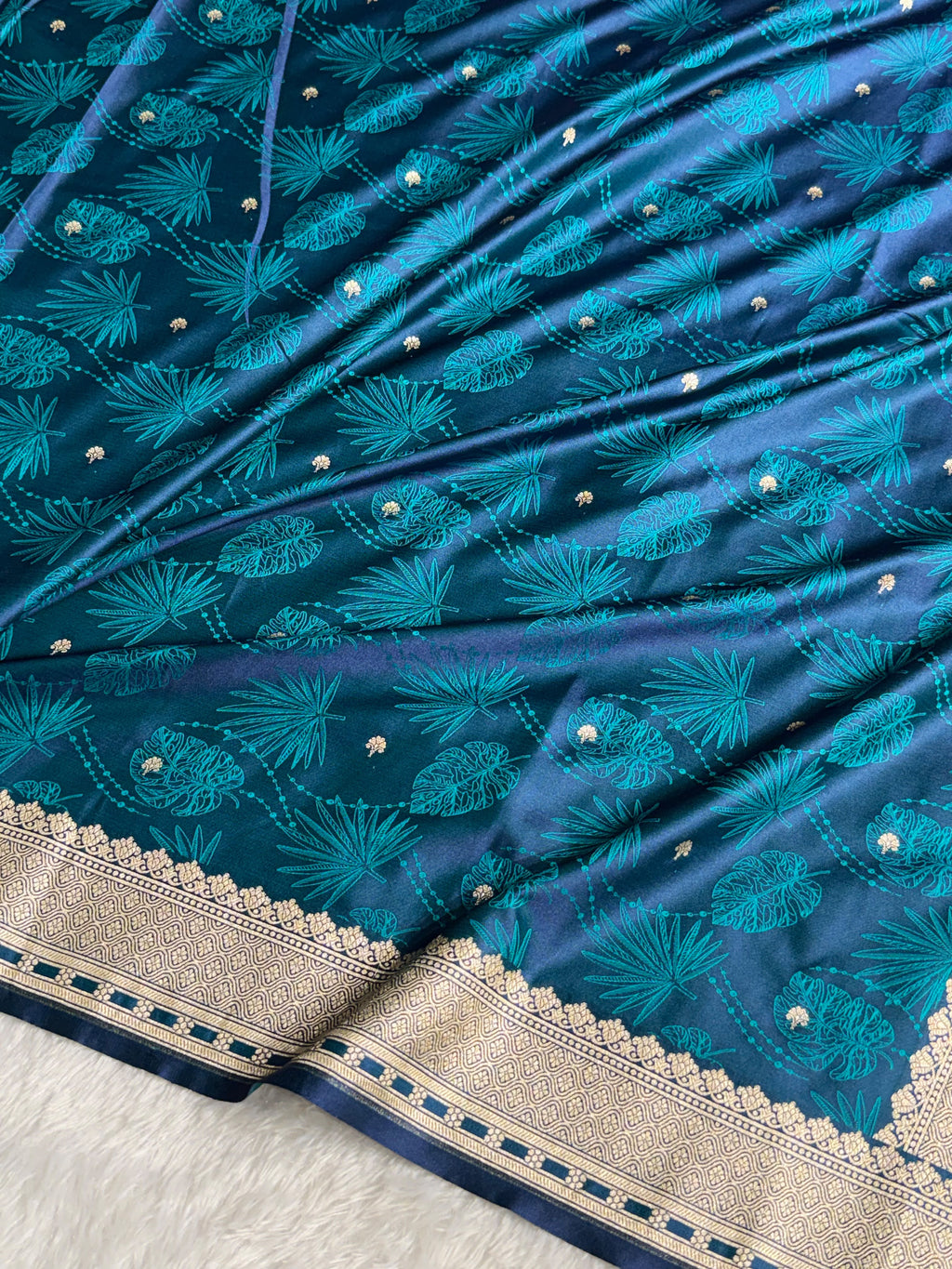 Banarasi Mashru Satin Silk Saree Tanchoi Pattern Peacock Shades MSK35