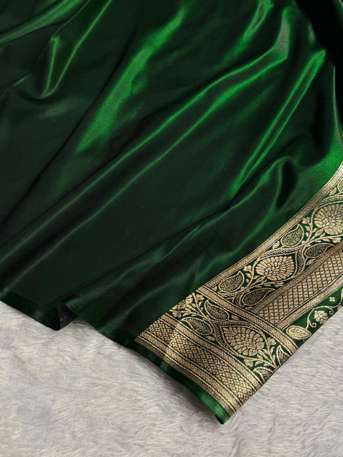 Banarasi Satin Silk Saree Cross Pattern in Bottle Green Shades SS08