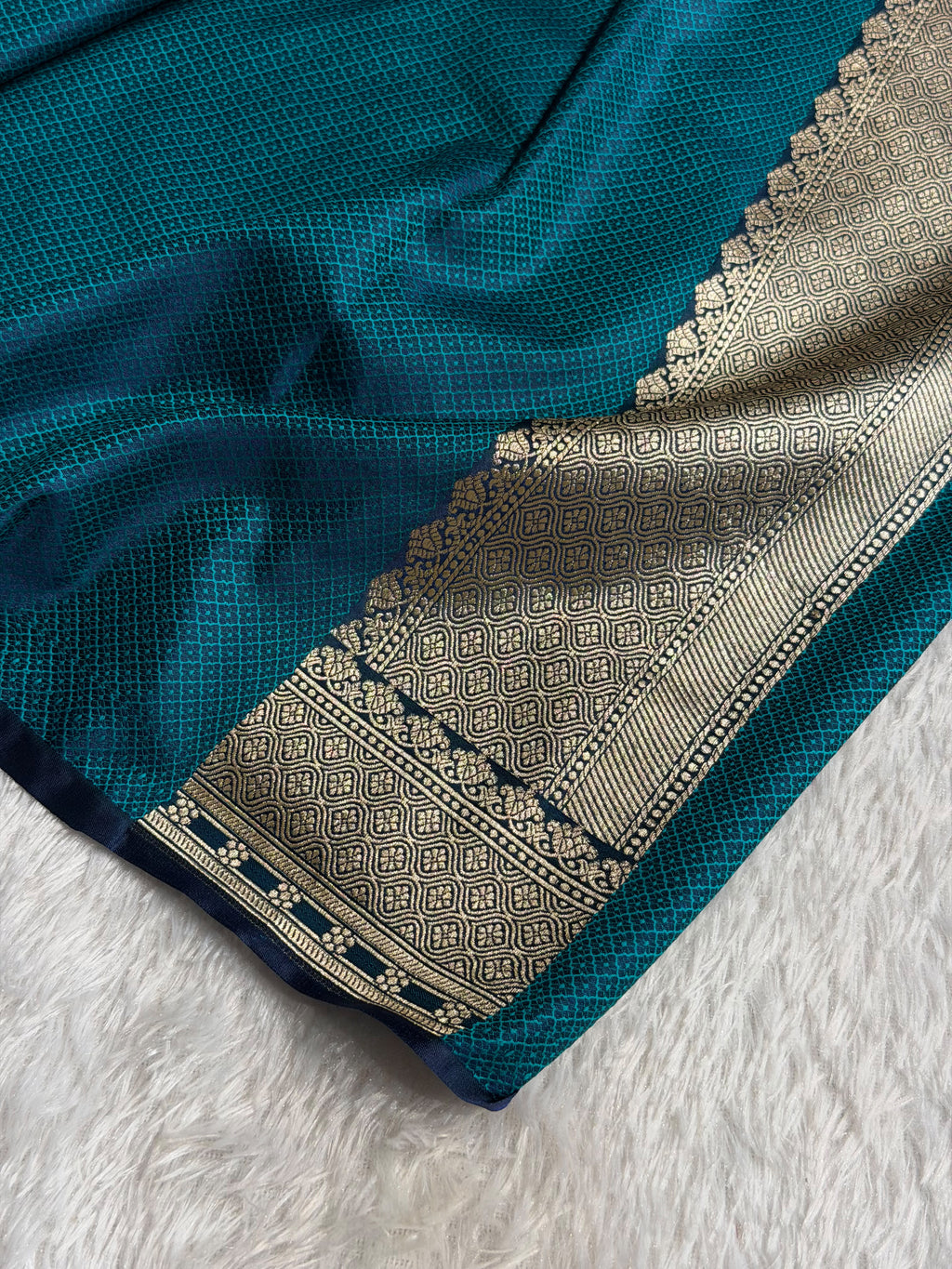 Banarasi Mashru Satin Silk Saree Tanchoi Pattern Peacock Shades MSK35