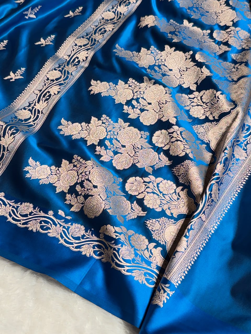 Banarasi Satin Katan Silk Saree Booti Pattern in German Blue Shades SK13