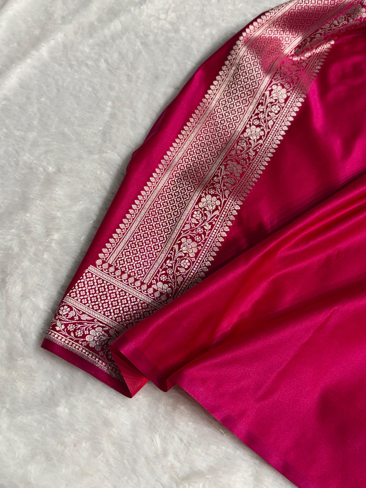 Banarasi Mashru Satin Silk Saree Boota Pattern Rani Shades MSK15