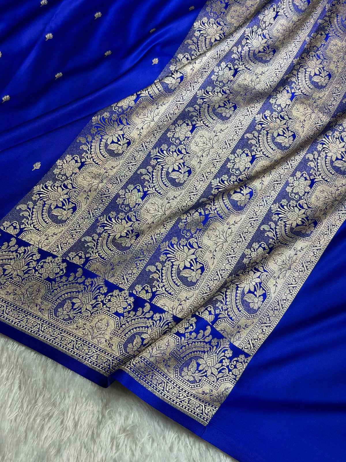 Banarasi Mashru Satin Silk Saree Booti Pattern Royal Blue Shades MSK32