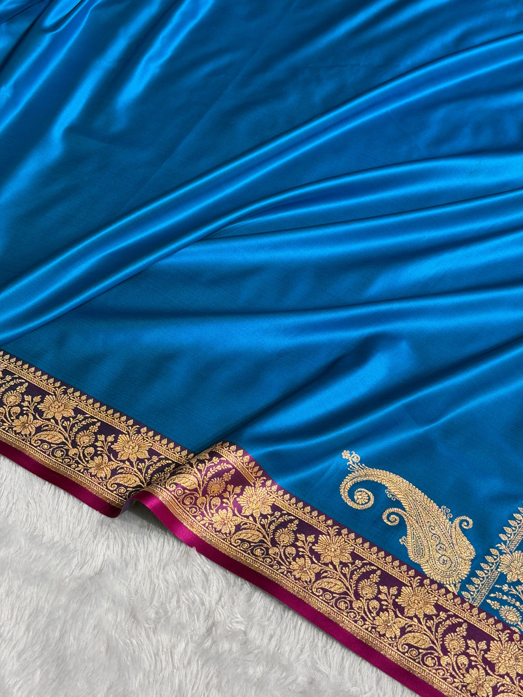 Banarasi Satin Katan Silk Saree Plain Body Pattern in Contrast Firozy with Rani Shades SK05