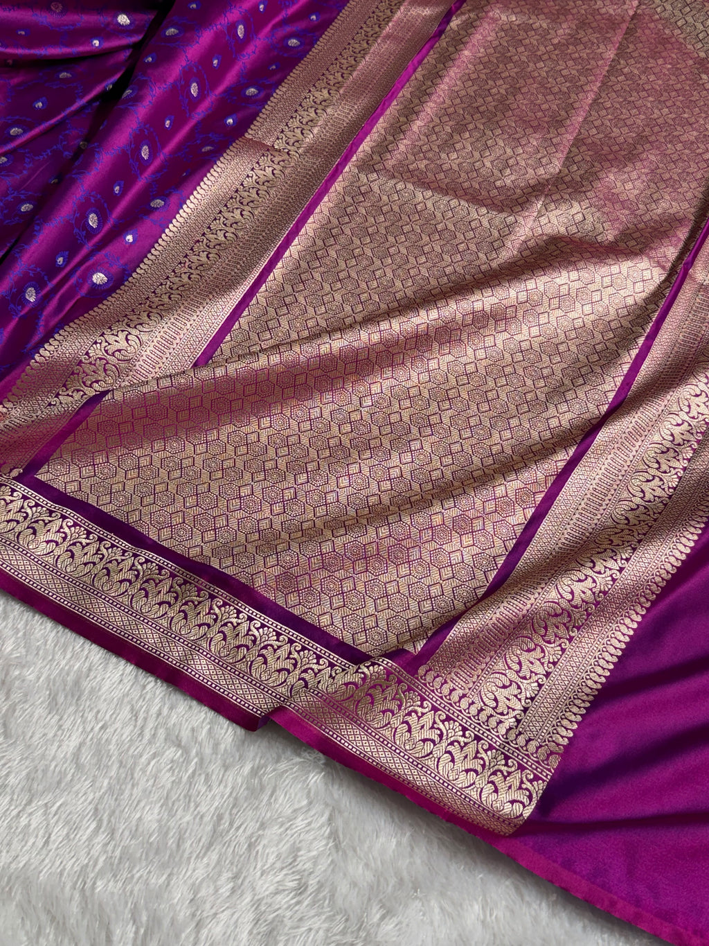 Banarasi Mashru Satin Silk Saree Tanchoi Pattern Cross Magenta Shades MSK36