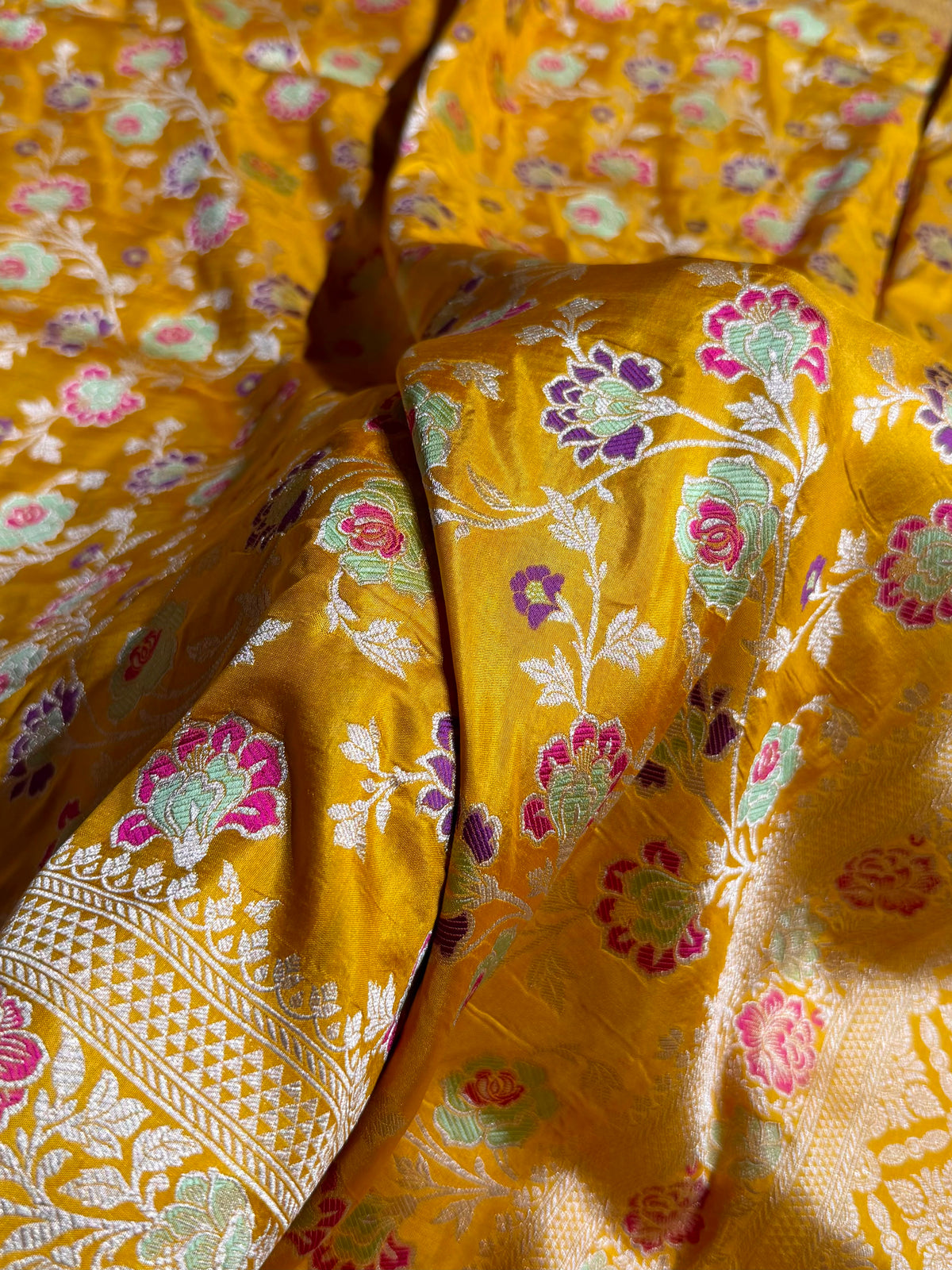 Banarasi Pure Katan Silk Saree with Minakari Jaal Pattern in Mustard Gold Shades Shades PKM04