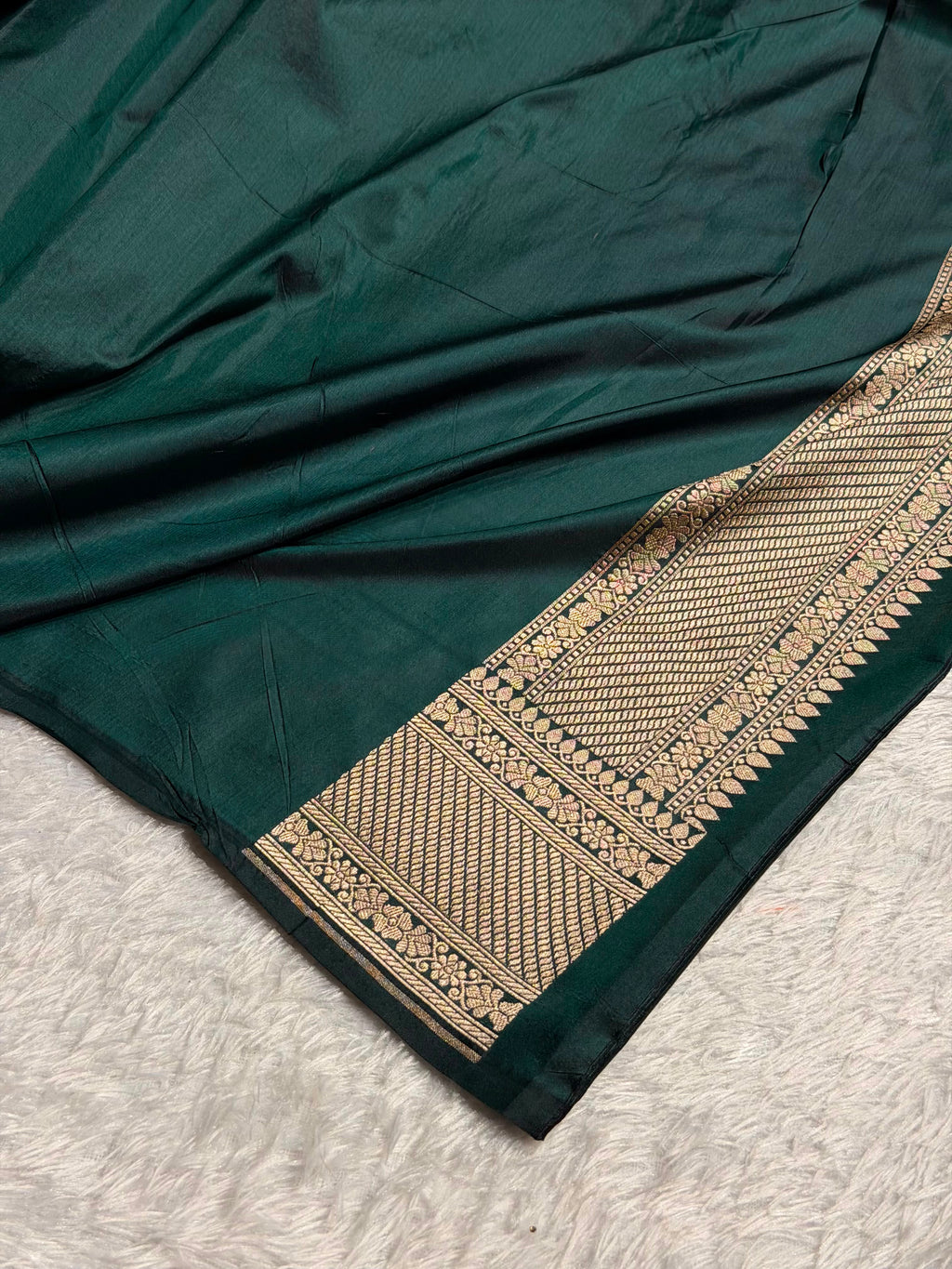 Banarasi Pure Katan Silk Saree with Minakari Boota Pattern in Dark Bottle Green Shades PKM09