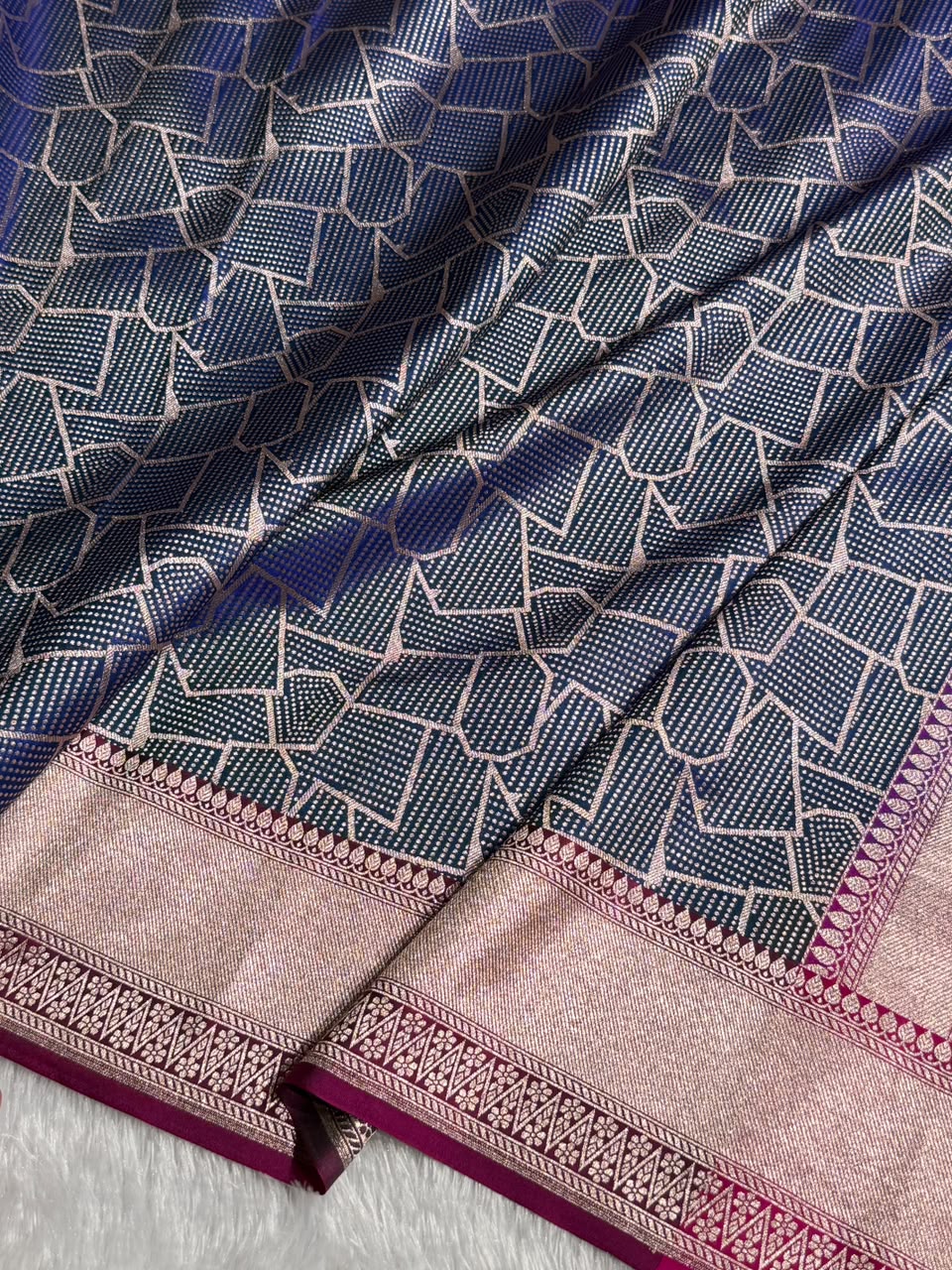 Banarasi Satin Katan Silk Saree Brocade Pattern in Contrast Navy Blue with Rani Shades SK12