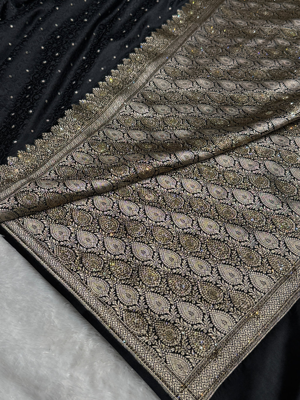 Bridal Banarasi Mashru Satin Silk Saree  Tanchoi Pattern with Swarovski Work In Black Shades BMSK07