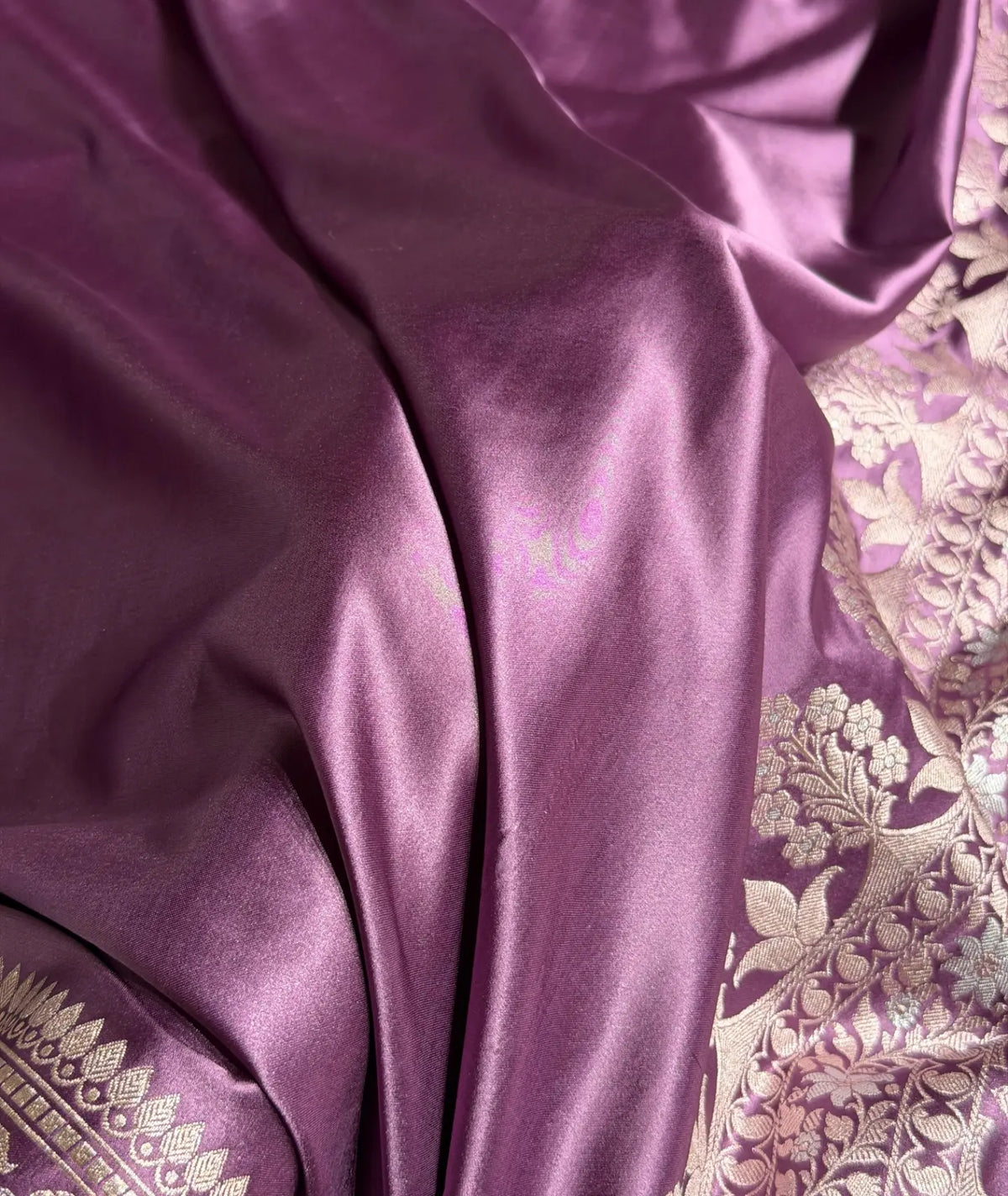 Banarasi Mashru Satin Silk Saree Floral Plain Body Mina Pattern In Royal Purple Shades MSC06