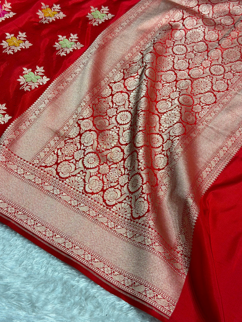 Banarasi Pure Katan Silk Saree with Minakari Boota Pattern in Red Shades PKM10