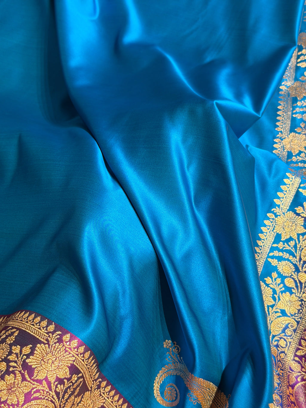 Banarasi Satin Katan Silk Saree Plain Body Pattern in Contrast Firozy with Rani Shades SK05