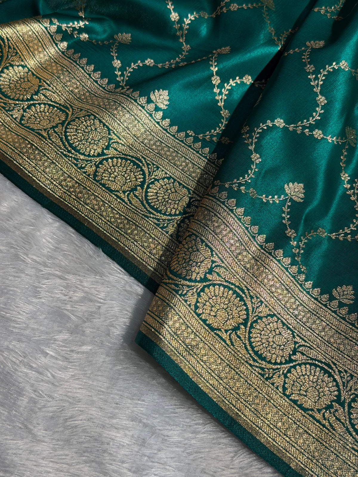Banarasi Satin Silk Saree Jaal Pattern in Rama Shades SS14