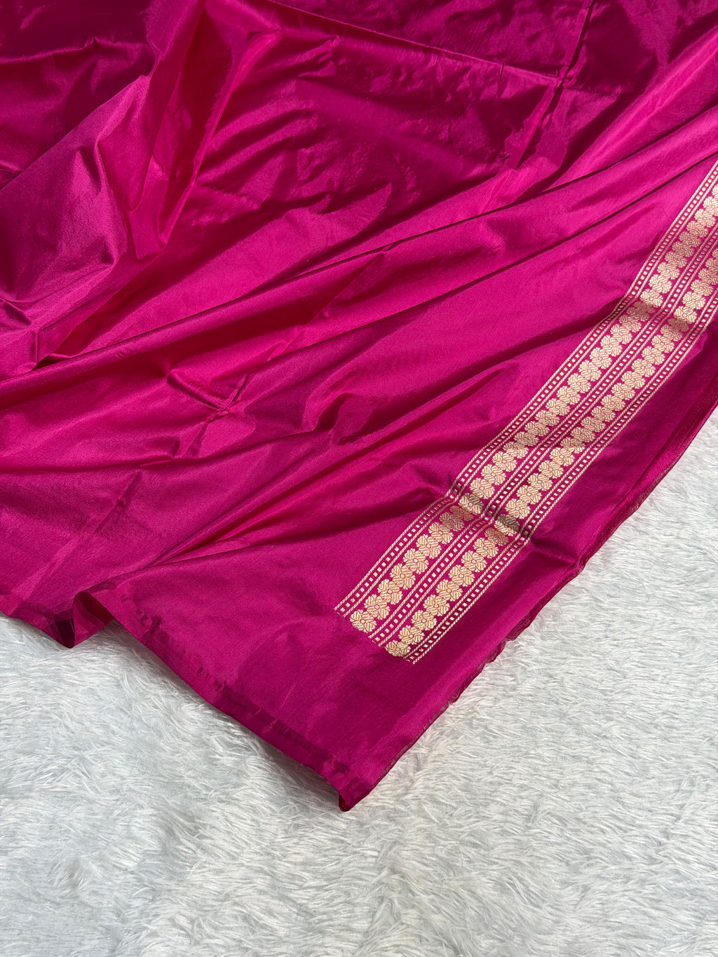 Banarasi Pure Katan Silk Saree Handwoven Kaduwa Boota Pattern with Minakari work in Pink Shades PKH08