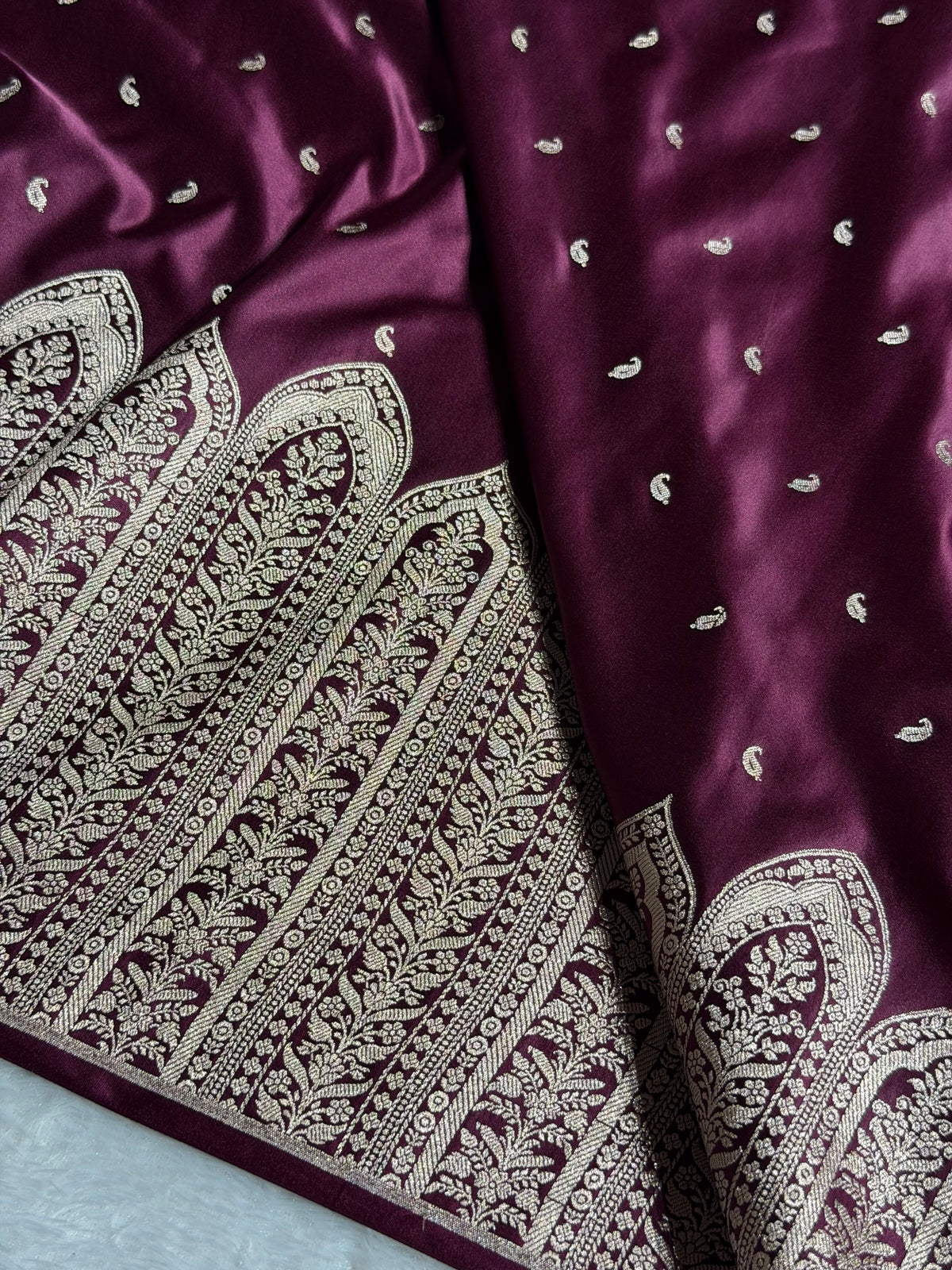 Banarasi Mashru Satin Silk Saree with Scallop Pattern In Deep Wine Shades MSC02