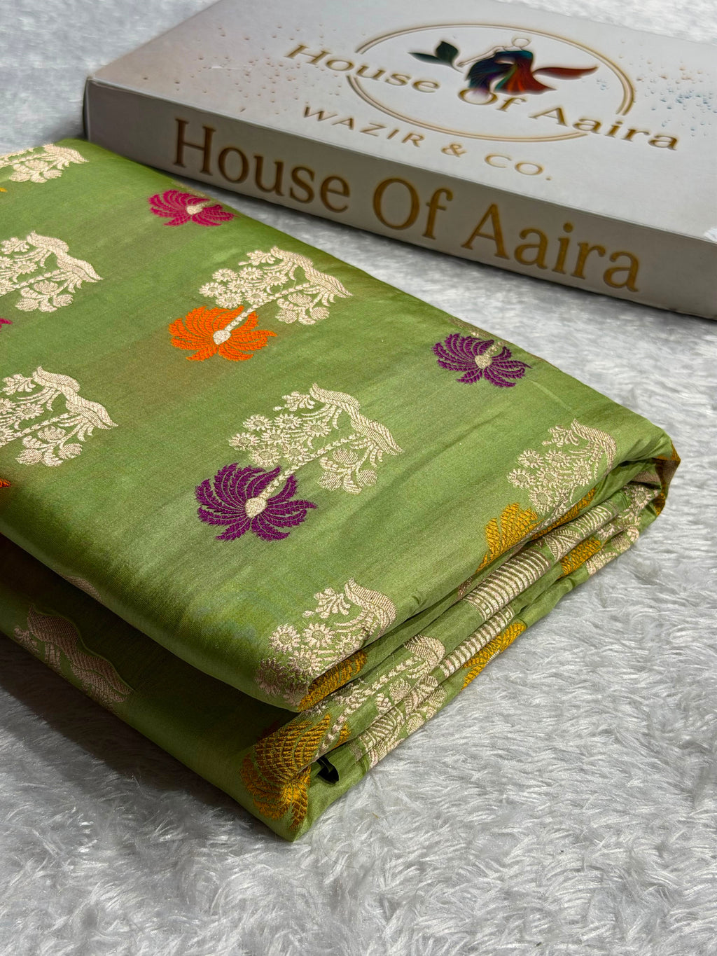Banarasi Pure Katan Silk Saree with Minakari Boota Pattern in Pista Green Shades Shades PKM06