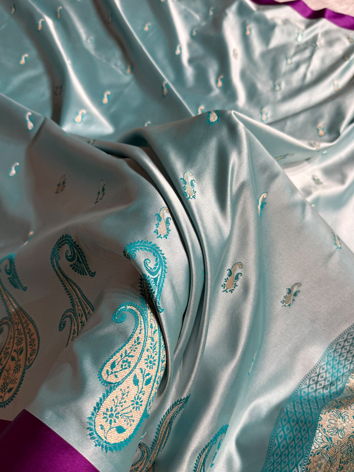 Banarasi Mashru Satin Silk Saree Booti Pattern In Turquoise Shades MSK42
