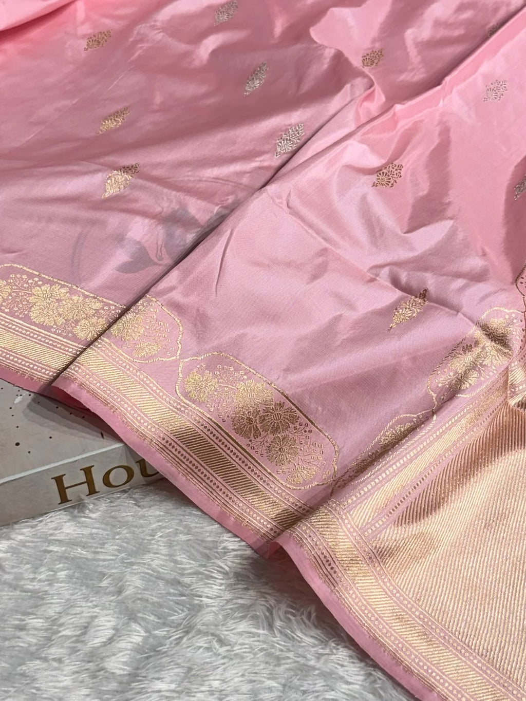 Banarasi Pure Katan Silk Saree Handwoven Kaduwa Boota Pattern in Blush Pink Shades PKH06