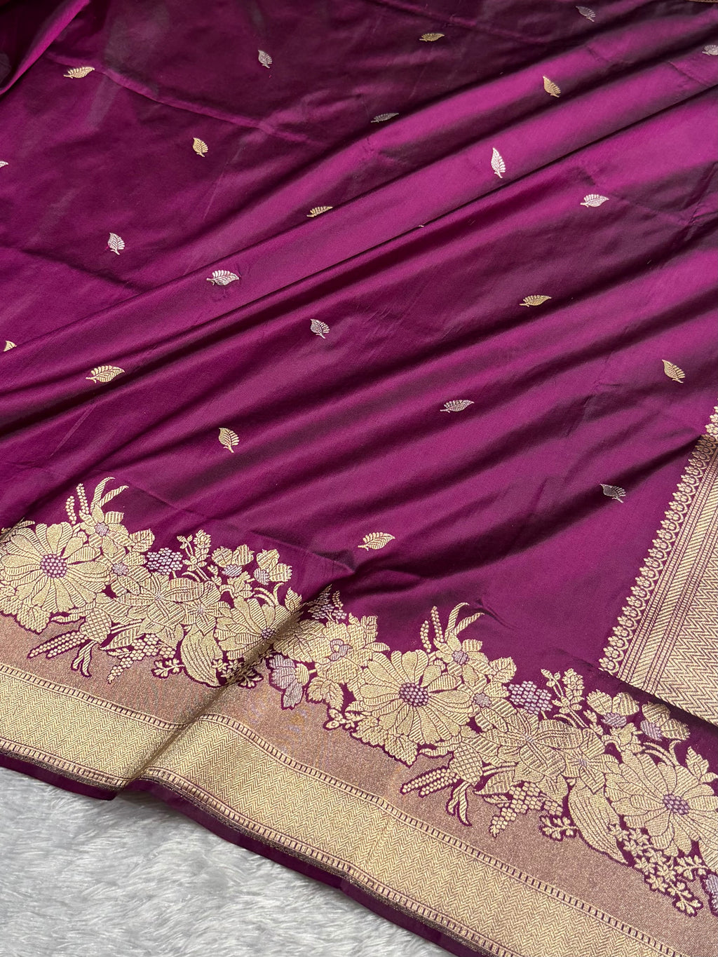 Banarasi Pure Katan Silk Saree Handwoven Kaduwa Boota Pattern with Minakari work in Wine Shades PKH02