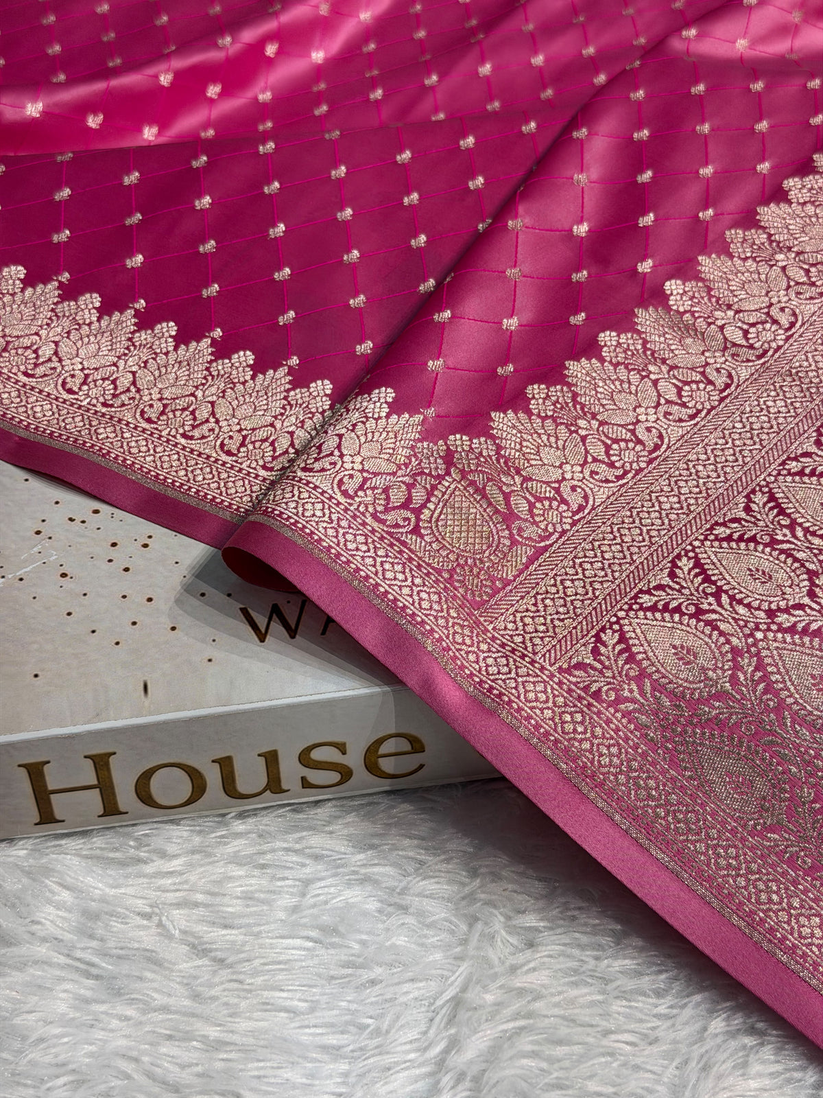 Banarasi Mashru Satin Silk Saree Tanchoi Pattern Baby Pink Shades MSK20