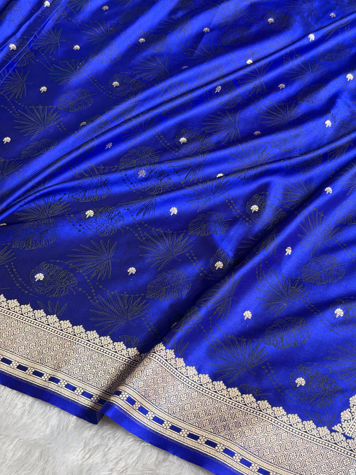 Banarasi Mashru Satin Silk Saree Tanchoi Pattern Royal Blue Shades MSK35