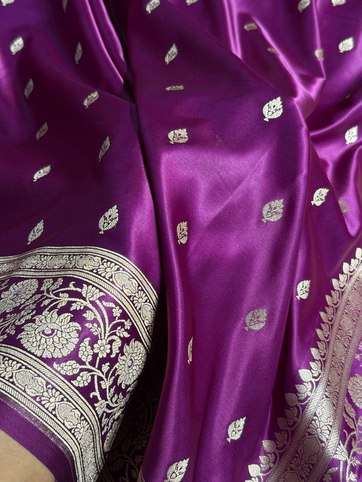 Banarasi Mashru Satin Silk Saree Booti Pattern Wine Shades MSK15