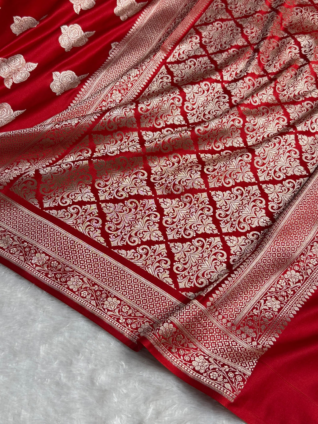 Banarasi Mashru Satin Silk Saree Boota Pattern Red Shades MSK15