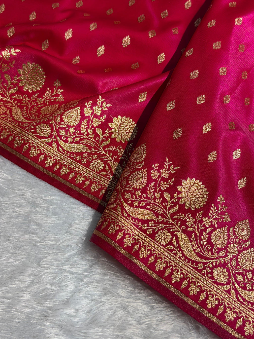 Banarasi Satin Silk Saree Booti Pattern in Cross Rani Shades SS10