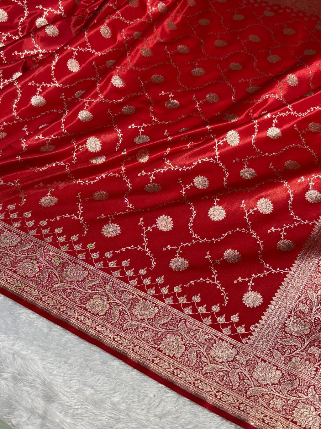 Banarasi Satin Silk Saree Jaal Pattern in Red Shades SS11