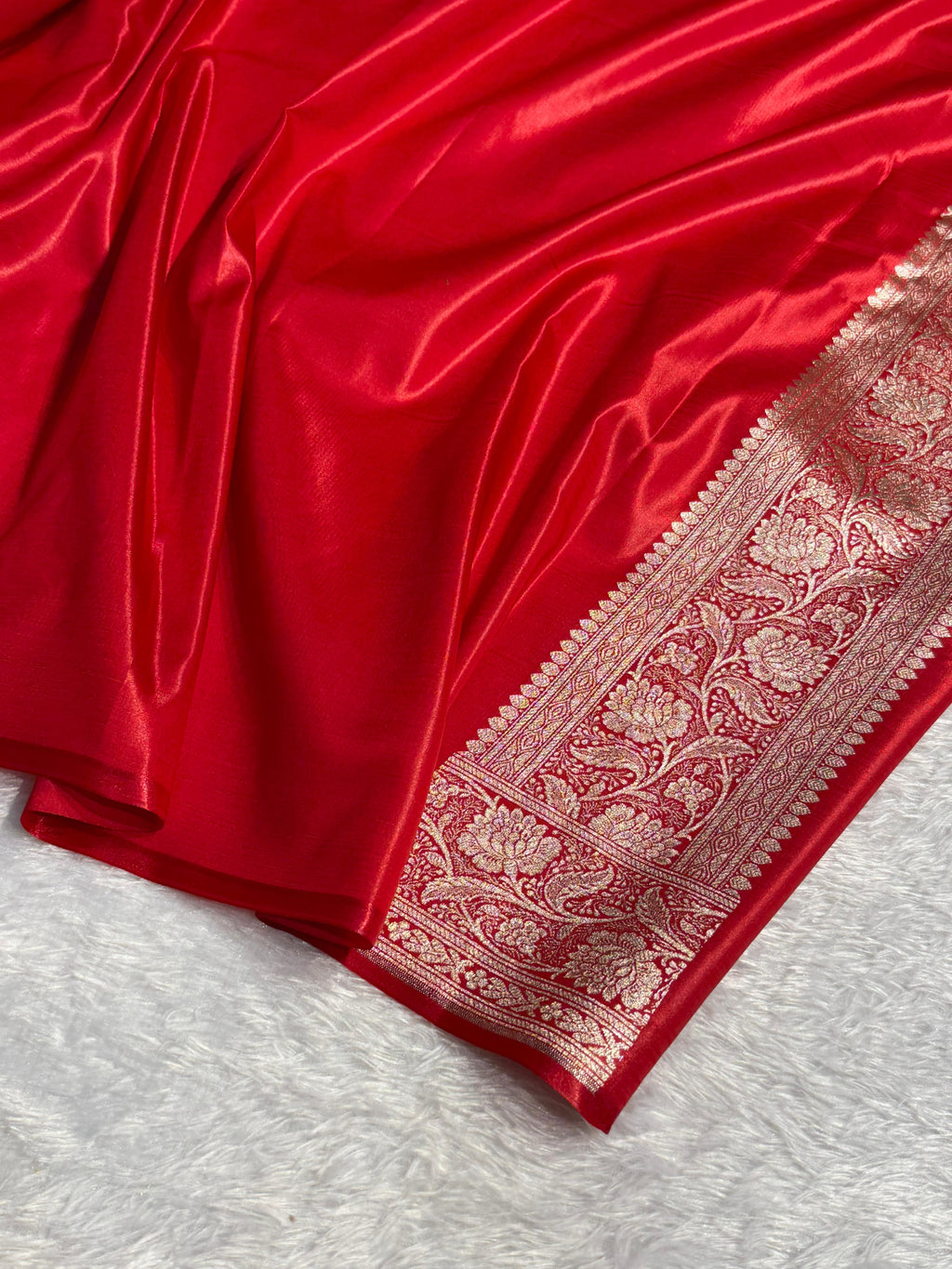 Banarasi Satin Silk Saree Jaal Pattern in Red Shades SS11