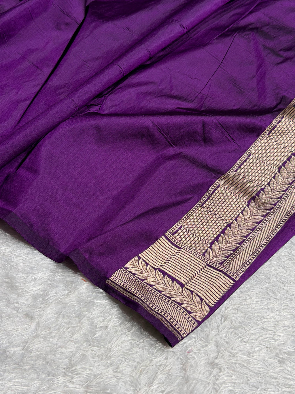 Banarasi Pure Katan Silk Saree with Minakari Boota Pattern in Purple Shades Shades PKM06