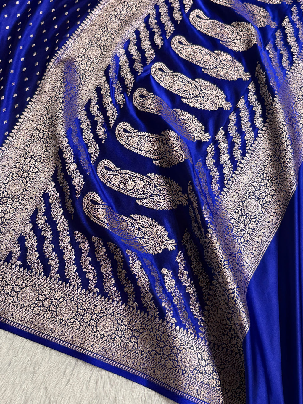Banarasi Mashru Satin Silk Saree Booti Pattern Royal Blue Shades MSK18